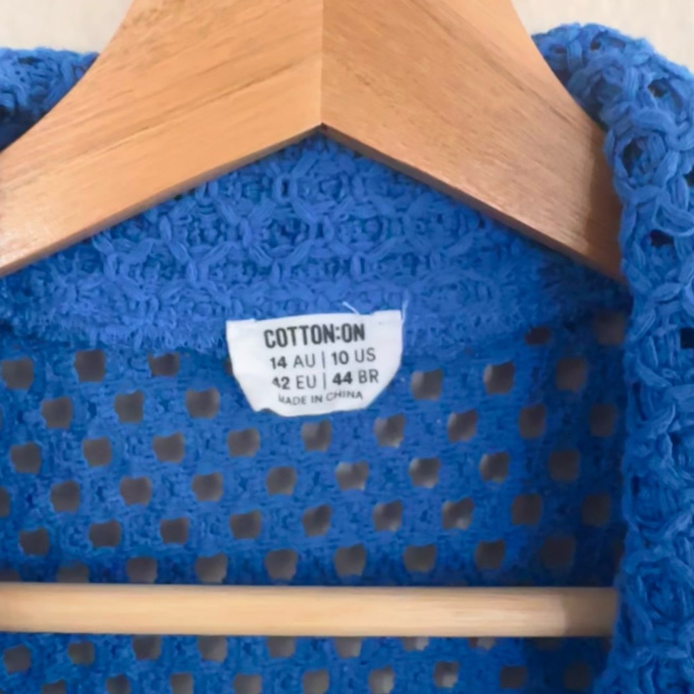 Royal Blue Crochet Short Sleeve Cardigan - Picture 2 of 2